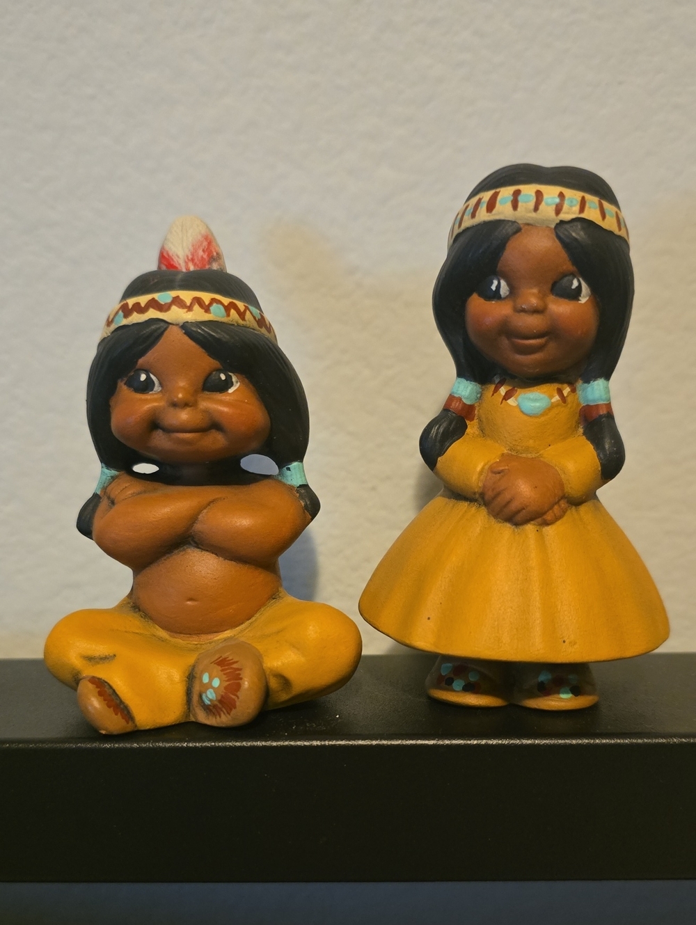Yellow Native-Ceramic Figurine Set - Brand Unknown